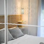 #skgh αvra & Ariadni - Whitetower Citycenter Apartment