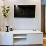 #skgh αvra & Ariadni - Whitetower Citycenter Apartment *